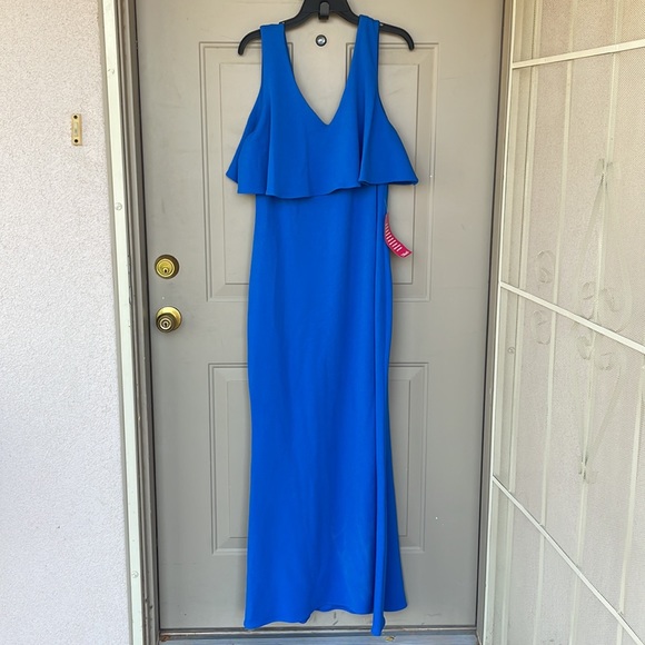 NWT Belle Badgley Mischka Fallyn Popover Crepe Gown - size 14 - Picture 7 of 10